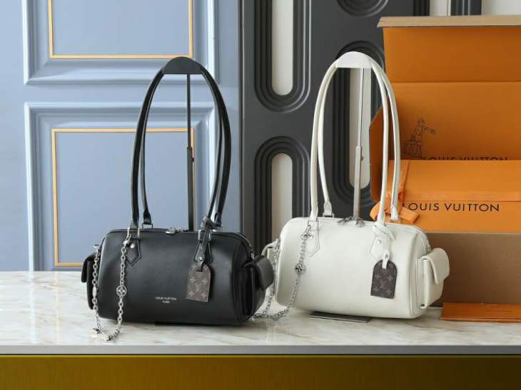 Picture of Louis Vuitton Handbags _SKUfw189697606fw